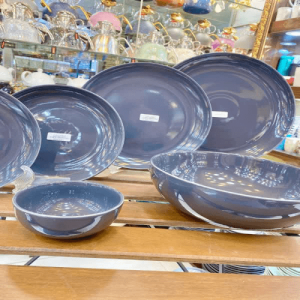 سرویس غذا خوری رنگی