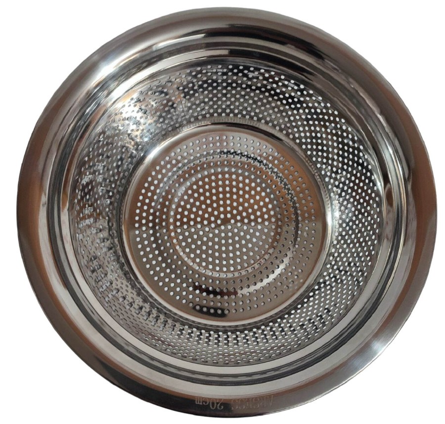 آبکش استیل یا پلاستیکی؟ مقایسه و راهنمای خرید
