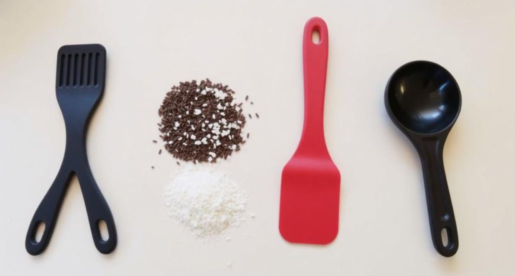 مقایسه ست کفگیر ملاقه استیل و سیلیکونی