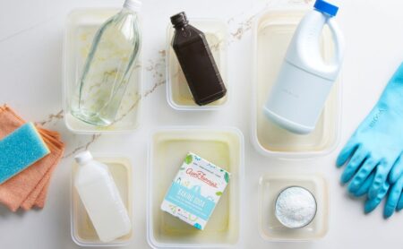 روش های تمیز کردن ظروف پلاستیکی 