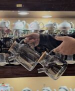 کتری پیرکس دودی درب بامبو کد ۲۲۰۰ - Image 2