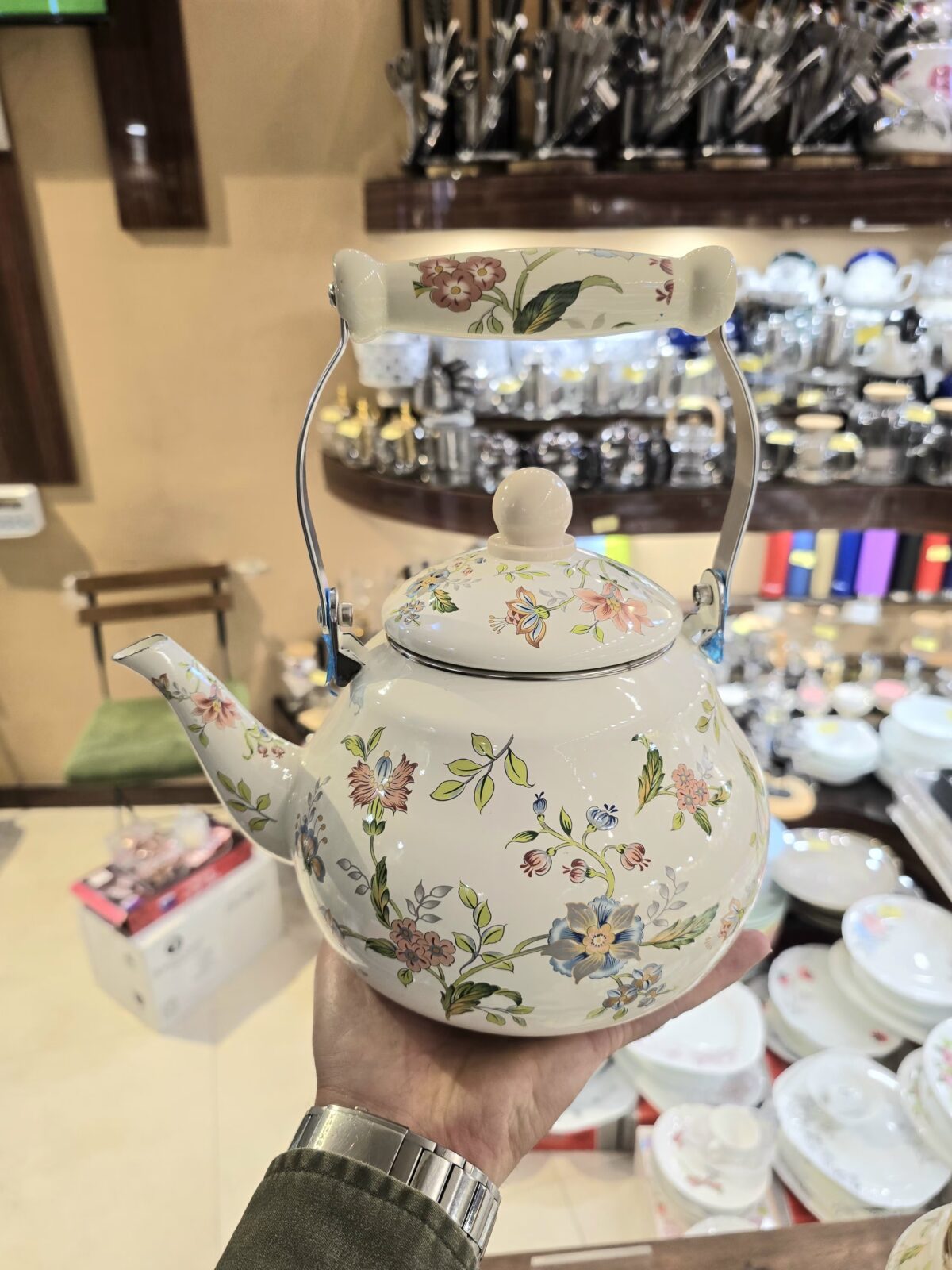 کتری لعابی گلبهار دسته سرامیکی و طلایی - تصویر 3