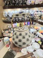 کتری لعابی شطرنجی دسته سرامیک - تصویر 2